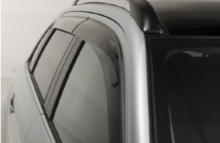 حاجب الريح الجانبي