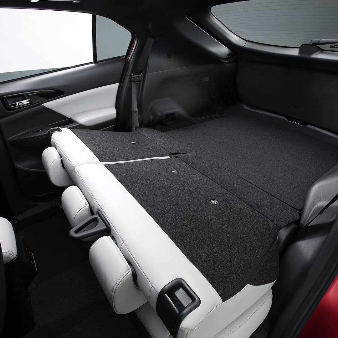 مقعد خلفي قابل للإمالة بـ 9 درجات